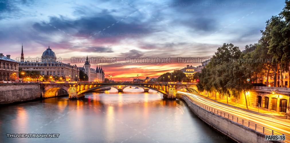Phong Cảnh Hoàng hôn thanh bình trên Sông Seine và các di tích lịch sử của Paris - Tranh tường chất lượng cao